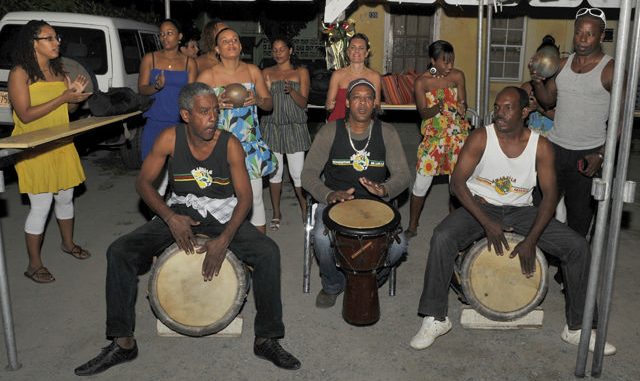 A Musical Journey Through St. Maarten/St. Martin: Traditional Sounds and Local Talent